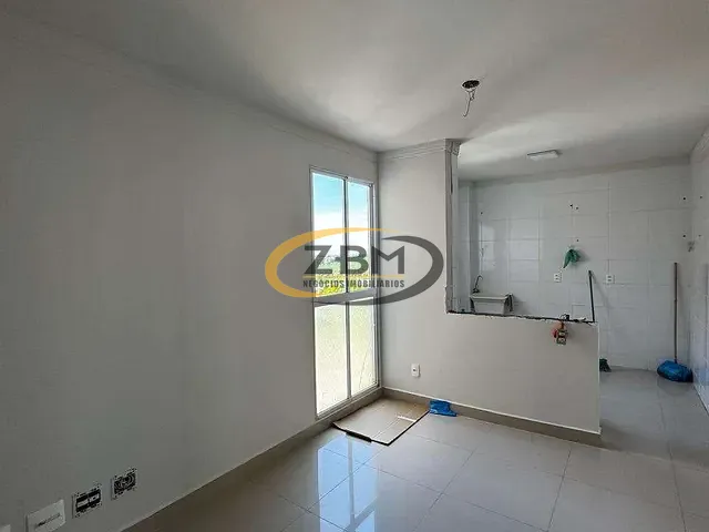 Apartamento 2 quartos e 1 banheiro, à venda, no bairro Gleba Ribeirão Limeiro em Londrina