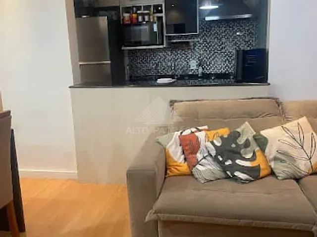 Apartamento 2 quartos e 1 banheiro, à venda, no bairro Parque São Vicente em Mauá