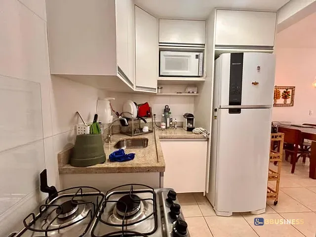 Apartamento 2 quartos e 2 banheiros, à venda ou para alugar, no bairro Maitinga em Bertioga