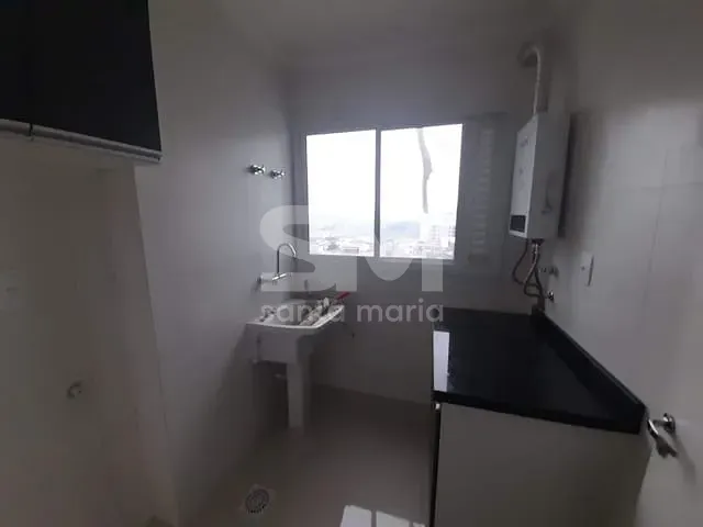 Apartamento 2 quartos e 1 banheiro, para alugar, no bairro Líder em Chapecó