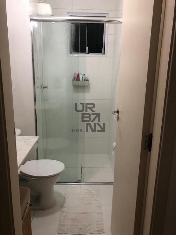 Apartamento à venda com 2 quartos, 69m² - Foto 11