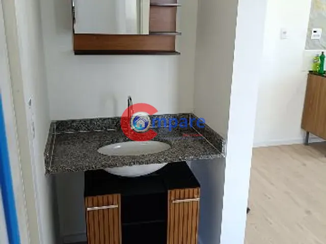 Apartamento com 40m² 2 quartos e 1 banheiro, para alugar, no bairro Centro em Guarulhos