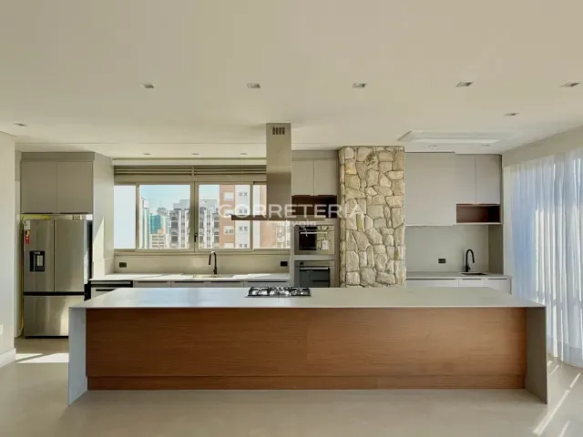 Apartamento com 135m² 2 quartos e 3 banheiros, para alugar, no bairro Vila Nova Conceição em São Paulo