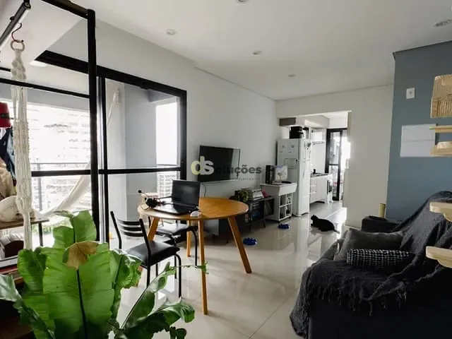 Apartamento 2 quartos e 2 banheiros, à venda, no bairro Pinheiros em São Paulo