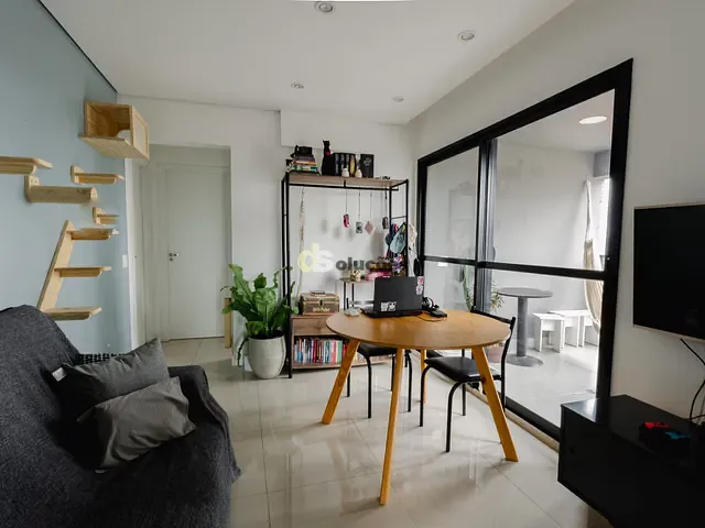 Apartamento 2 quartos e 2 banheiros, à venda, no bairro Pinheiros em São Paulo