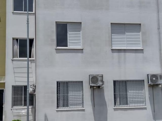 Apartamento com 52m² 2 quartos e 1 banheiro, à venda, no bairro Fragata em Pelotas