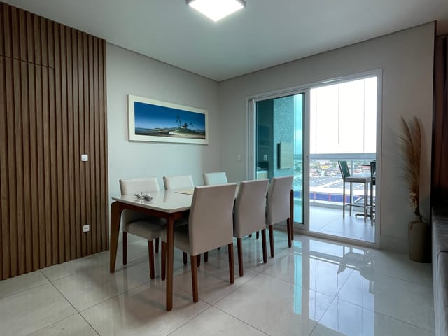 Apartamento com 187m² 3 quartos e 2 banheiros, à venda, no bairro Uvaranas em Ponta Grossa
