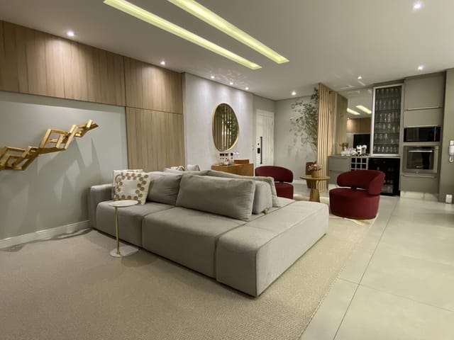 Apartamento com 271m² 3 quartos e 4 banheiros, à venda, no bairro Jardim Carvalho em Ponta Grossa