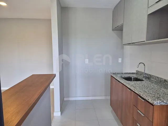 Apartamento 3 quartos e 2 banheiros, à venda, no bairro Vila Anastácio em São Paulo