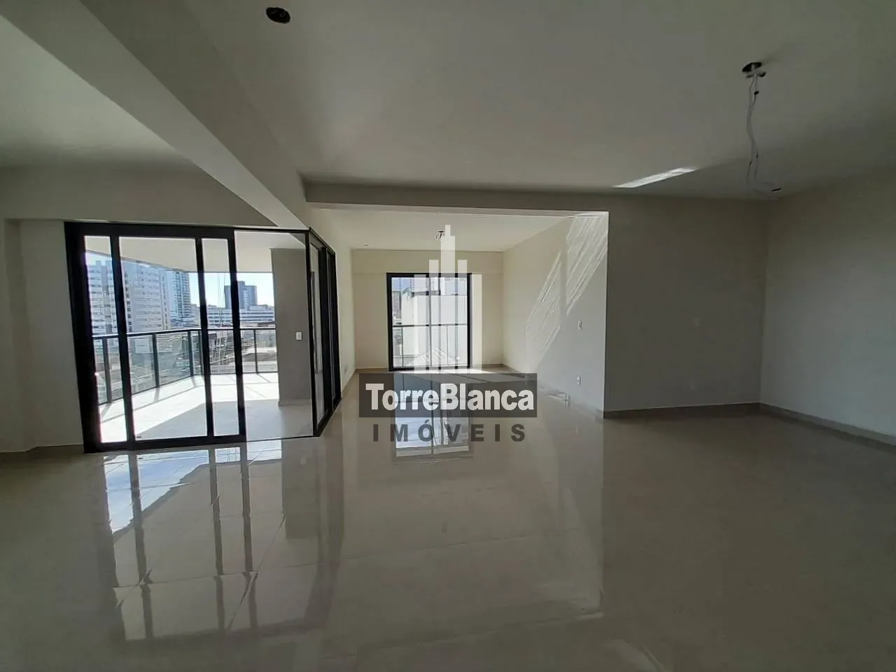 Apartamento, 4 quartos, 220 m² - Foto 3