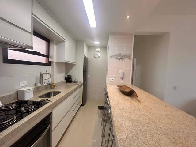 Apartamento 2 quartos e 3 banheiros, à venda, no bairro Maitinga em Bertioga