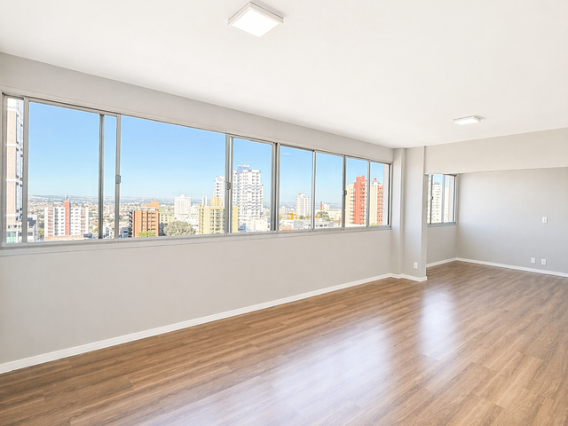 Apartamento com 120m² 3 quartos e 2 banheiros, à venda, no bairro Centro em Ponta Grossa