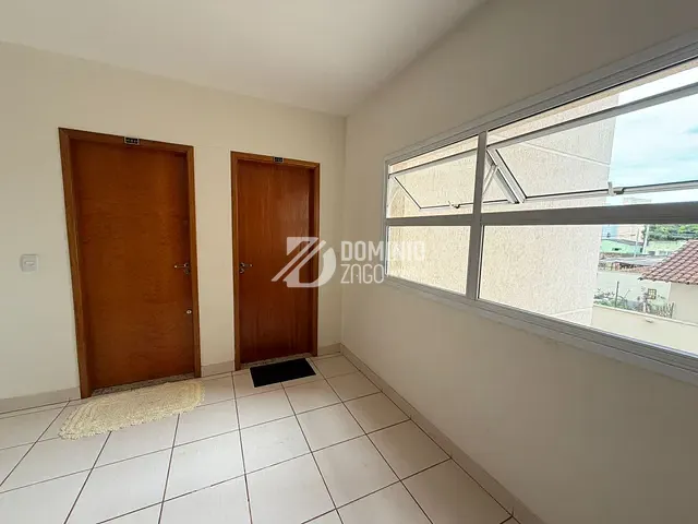 Apartamento 2 quartos e 2 banheiros, à venda, no bairro Santa Maria em Uberaba
