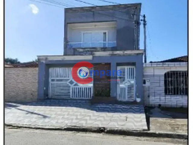 Apartamento com 43m², à venda, no bairro Jardim Melvi em Praia Grande