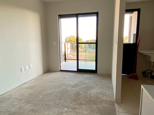 Apartamento com 70m² 2 quartos e 1 banheiro, à venda, no bairro Contorno em Ponta Grossa