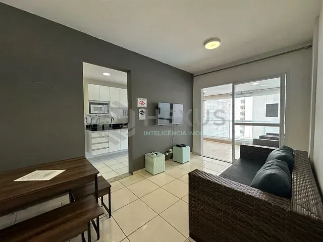Apartamento 2 quartos e 2 banheiros, à venda ou para alugar, no bairro Enseada em Guarujá