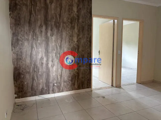 Apartamento 2 quartos e 1 banheiro, para alugar, no bairro Parque Continental II em Guarulhos