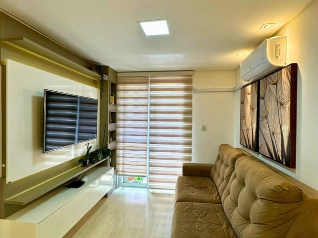 Apartamento 2 quartos e 1 banheiro, à venda, no bairro São Luiz em Caxias do Sul