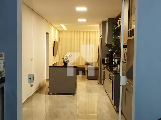 Sobrado com 280m² 3 quartos e 2 banheiros, à venda, no bairro Jardim Promeca em Várzea Paulista
