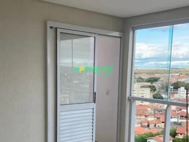 Apartamento com 97m² 3 quartos e 2 banheiros, à venda, no bairro Jardim Califórnia em Jacareí