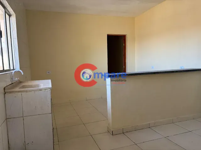 Apartamento 1 quarto e 1 banheiro, para alugar, no bairro Cidade Soberana em Guarulhos
