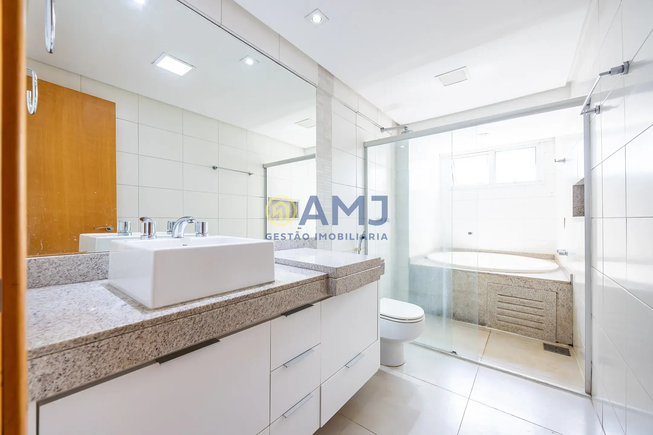 Apartamento, 3 quartos, 210 m² - Foto 12
