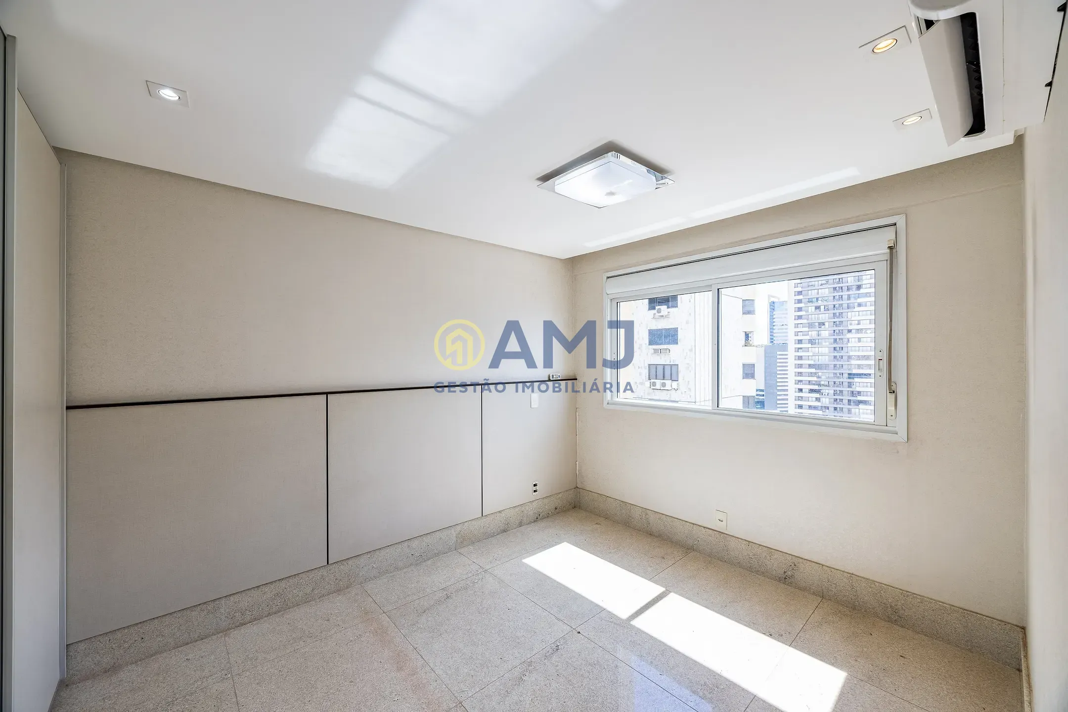 Apartamento, 3 quartos, 210 m² - Foto 14