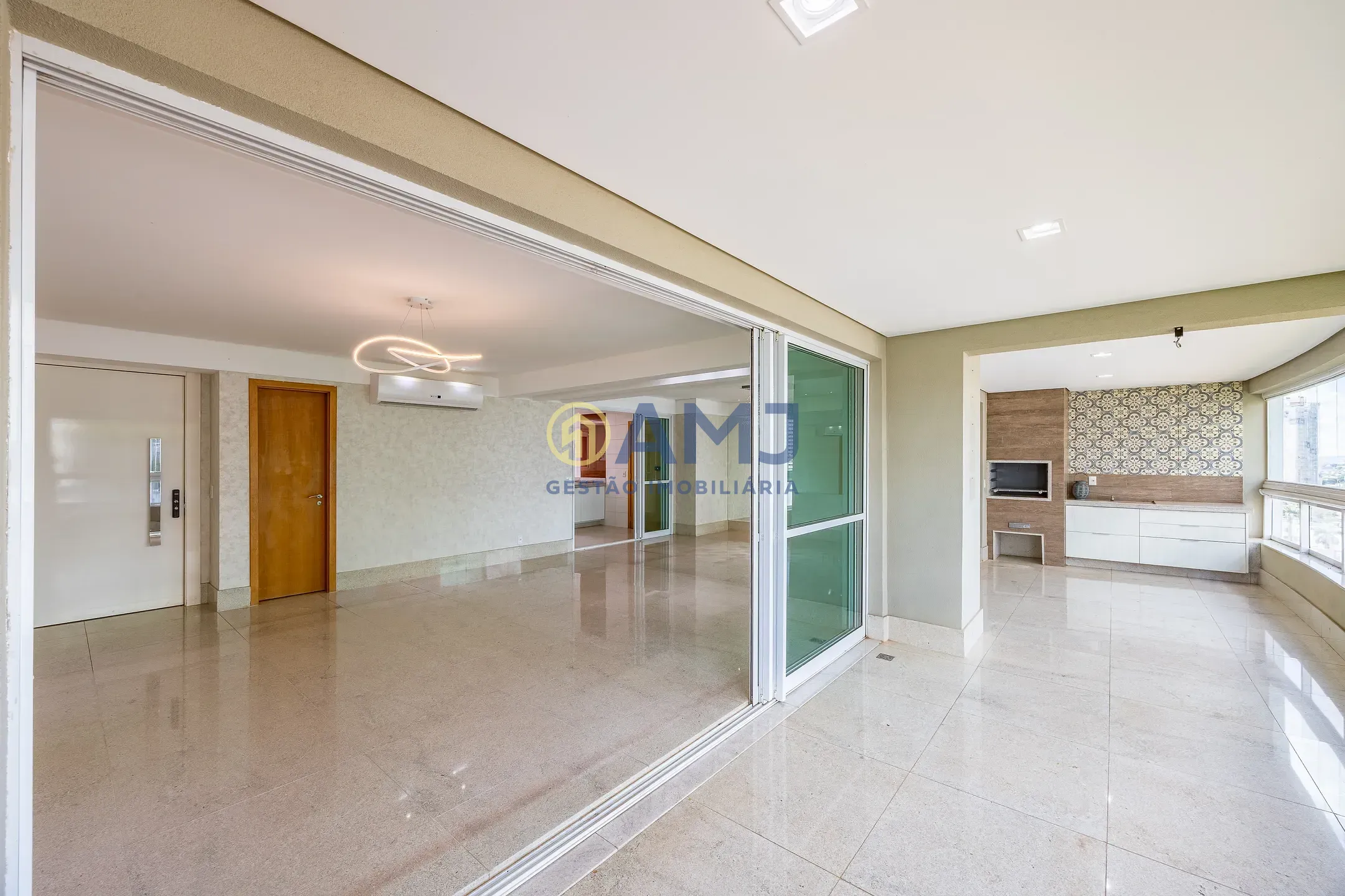 Apartamento, 3 quartos, 210 m² - Foto 4