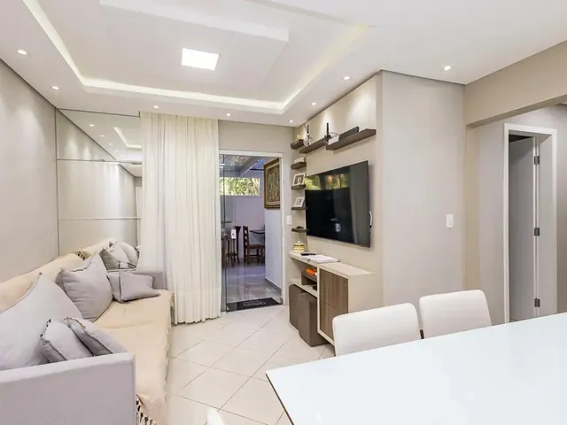 Apartamento 3 quartos e 2 banheiros, à venda, no bairro Campo Comprido em Curitiba