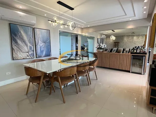 Apartamento com 462m² 4 quartos e 5 banheiros, à venda, no bairro Bela Suiça em Londrina