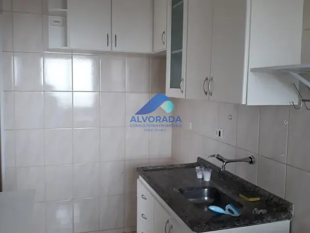 Apartamento 2 quartos e 2 banheiros, para alugar, no bairro Jardim das Indústrias em São José dos Campos