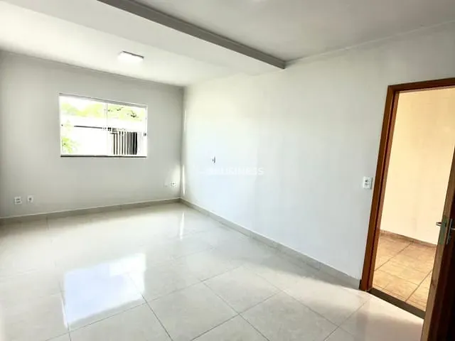 Casa 2 quartos e 2 banheiros, à venda, no bairro Setor Ponta Kayana em Trindade