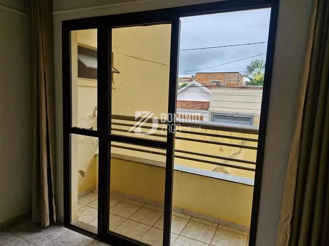 Apartamento com 109m² 3 quartos e 2 banheiros, para alugar, no bairro São Benedito em Uberaba
