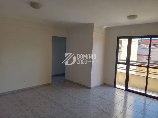 Apartamento com 109m² 3 quartos e 2 banheiros, para alugar, no bairro São Benedito em Uberaba