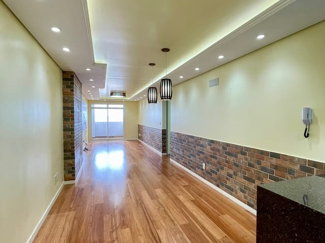 Apartamento com 174m² 3 quartos e 2 banheiros, à venda ou para alugar, no bairro Centro em Ponta Grossa