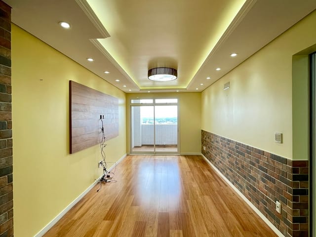 Apartamento com 174m² 3 quartos e 2 banheiros, à venda ou para alugar, no bairro Centro em Ponta Grossa