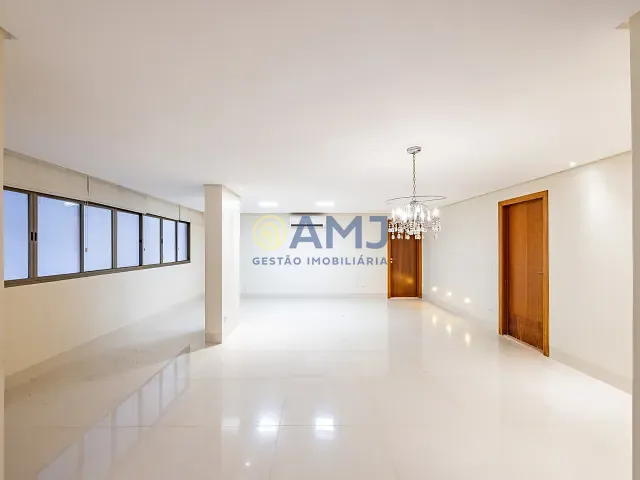 Apartamento 4 quartos e 3 banheiros, à venda, no bairro Setor Bueno em Goiânia
