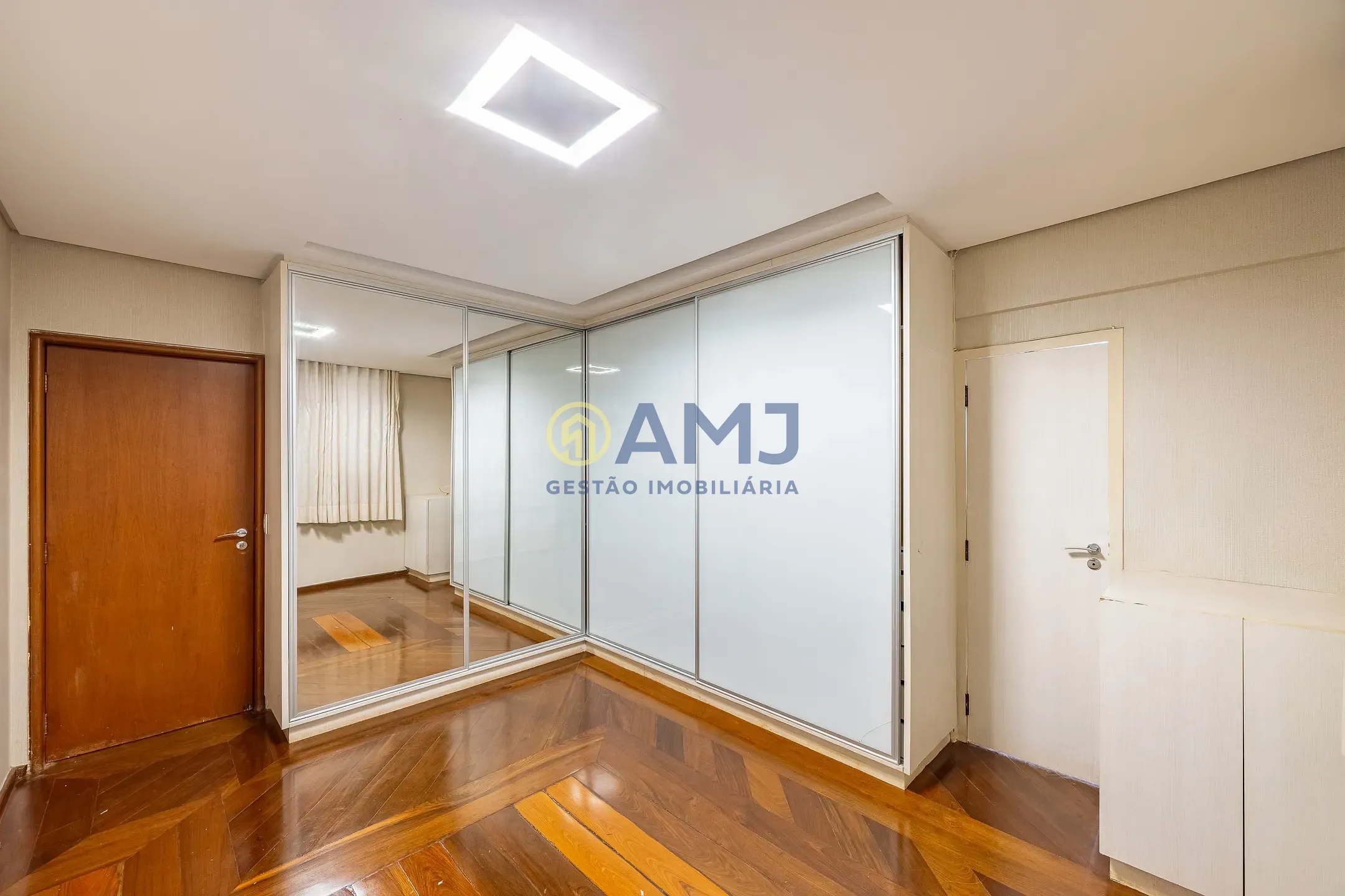 Apartamento, 4 quartos, 238 m² - Foto 8