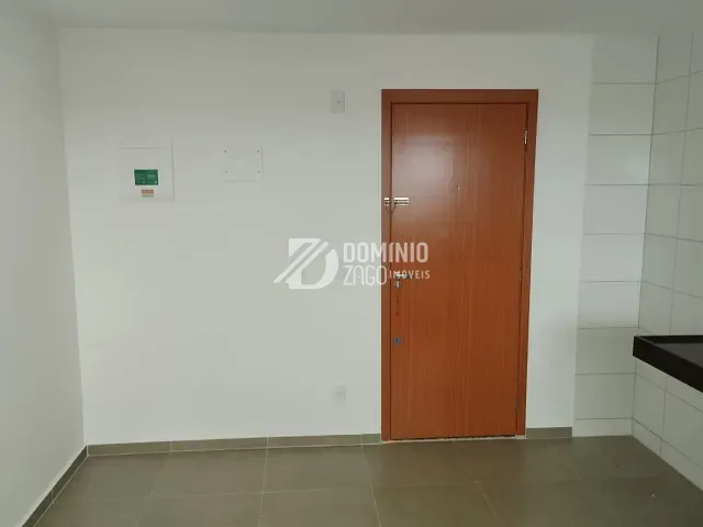 Apartamento 2 quartos e 2 banheiros, à venda, no bairro Conjunto Frei Eugênio em Uberaba