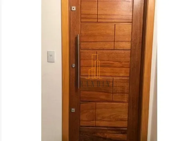 Apartamento 2 quartos e 1 banheiro, à venda, no bairro Jardim Las Vegas em Santo André