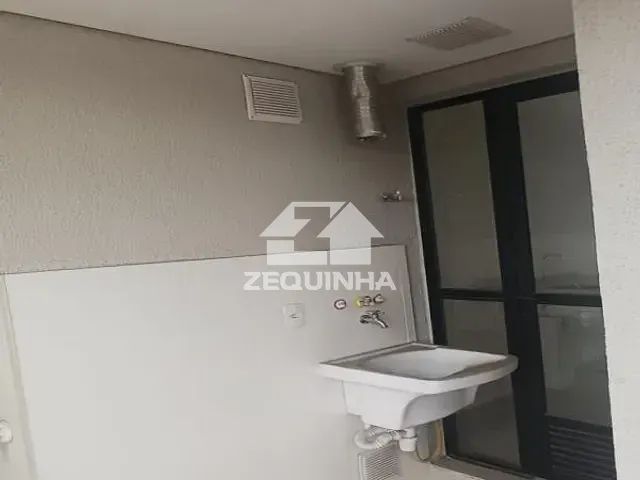 Apartamento com 48m² 2 quartos e 1 banheiro, à venda, no bairro Km 18 em Osasco