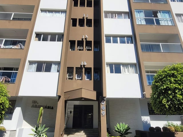 Apartamento com 144m² 3 quartos e 3 banheiros, à venda, no bairro Centro em Ponta Grossa