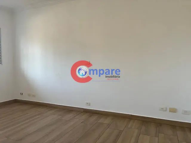 Apartamento 2 quartos e 1 banheiro, para alugar, no bairro Vila Augusta em Guarulhos