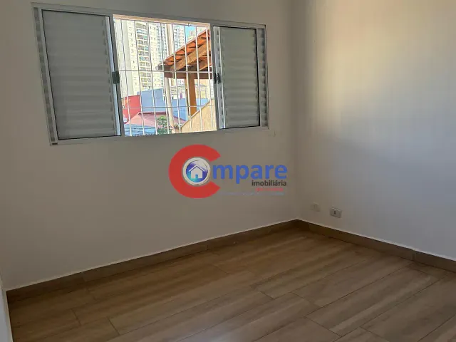 Apartamento 2 quartos e 1 banheiro, para alugar, no bairro Vila Augusta em Guarulhos