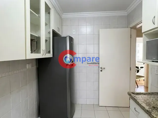Apartamento 2 quartos e 1 banheiro, para alugar, no bairro Picanço em Guarulhos
