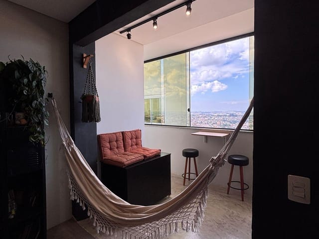 Apartamento com 135m² 2 quartos e 2 banheiros, à venda, no bairro Centro em Ponta Grossa