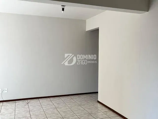 Apartamento com 94m² 3 quartos e 2 banheiros, à venda, no bairro Mercês em Uberaba