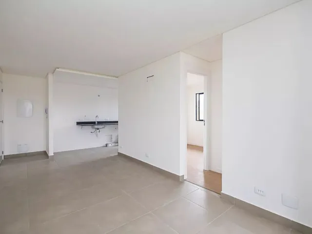 Apartamento 3 quartos e 2 banheiros, à venda, no bairro Tarumã em Curitiba