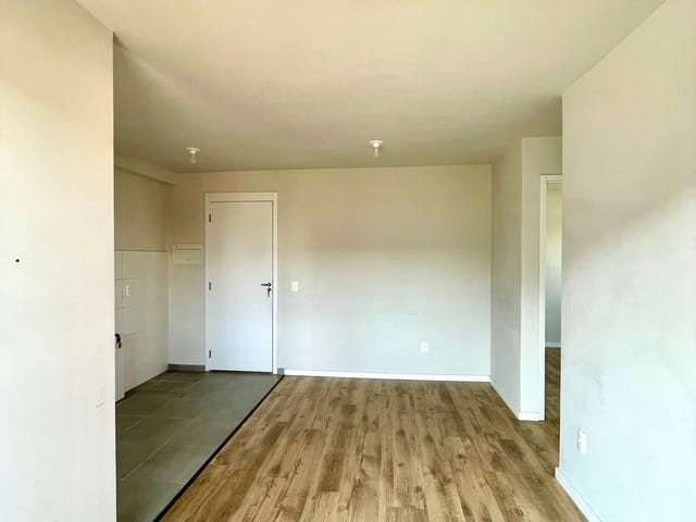 Apartamento com 55m² 2 quartos e 1 banheiro, à venda, no bairro Chapada em Ponta Grossa