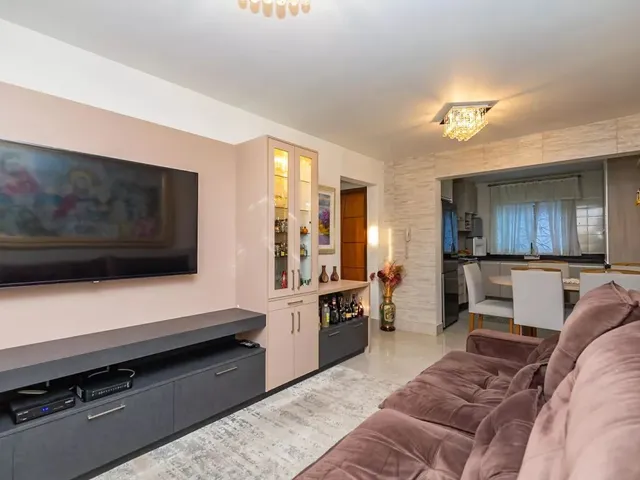 Apartamento 3 quartos e 2 banheiros, à venda, no bairro Tingui em Curitiba